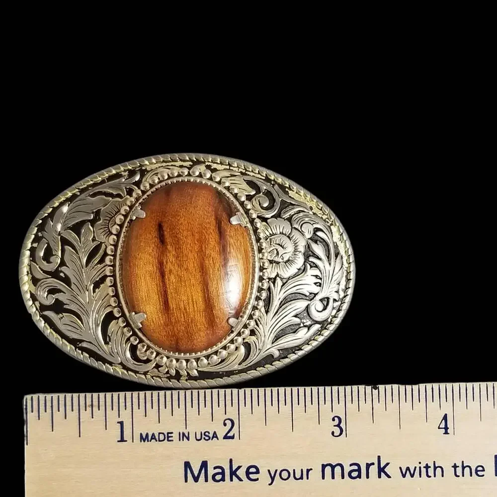Vintage Belt Buckle Filigree Wood Center Western Rope Edge Gold And‎ Black Color